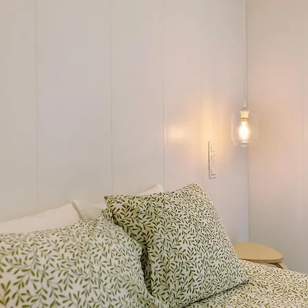 アパート Quiet Under The Trees エストリル