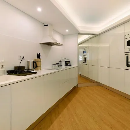 アパート Quiet Under The Trees